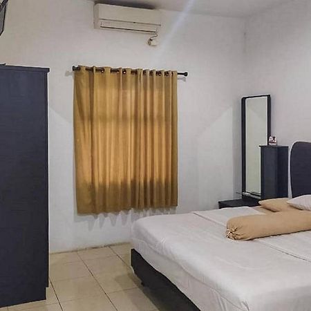 Graha Ht Sumantri Mitra Reddoorz Hotel Tasikmalaya Exterior photo