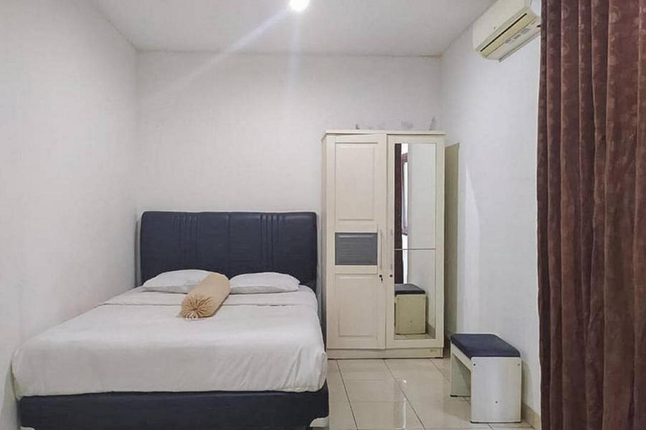 Graha Ht Sumantri Mitra Reddoorz Hotel Tasikmalaya Exterior photo